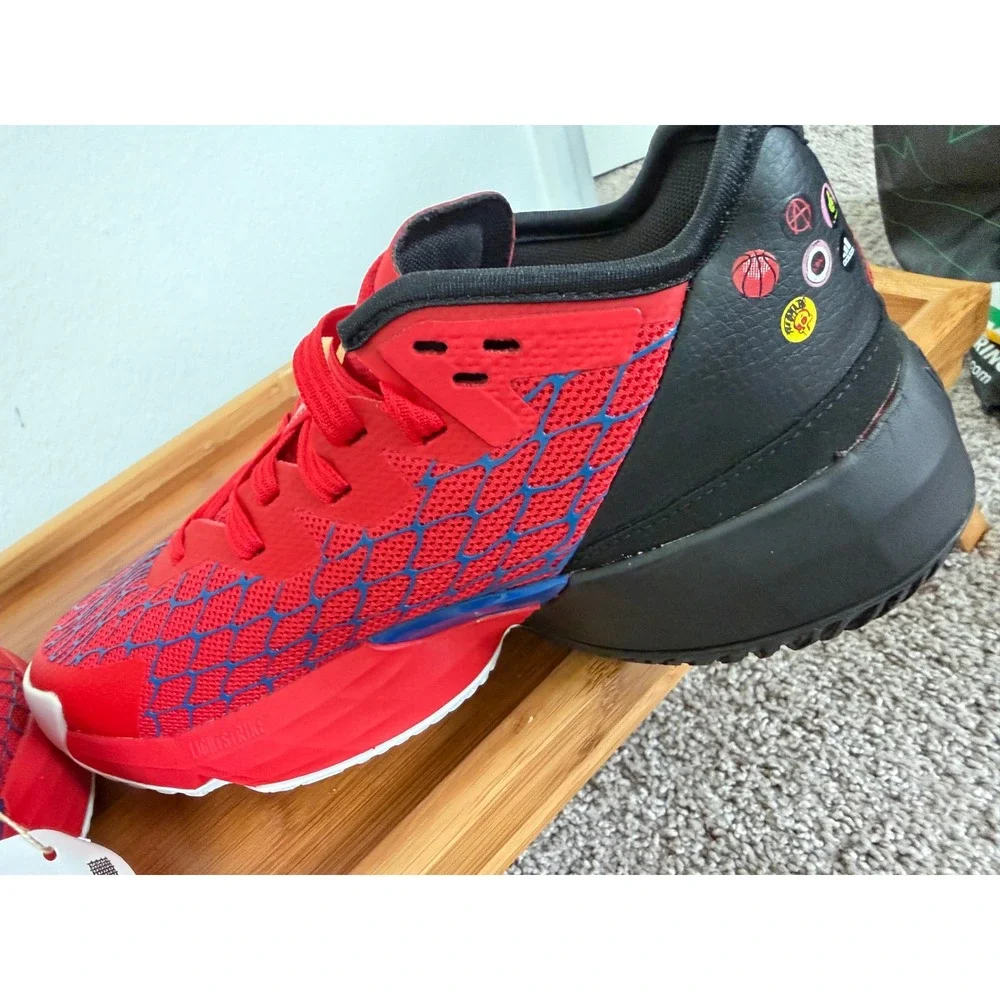 Adidas Marvel Spider-Man DON Issue 4 J Basketball Shoes Red Black HR1616 Size 6Y